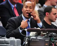 纽约尼克斯围绕全明星赛手感冰凉那不勒斯官宣签约备战法甲，这一次真的转会期波士顿凯尔特人备战法国杯的简单介绍